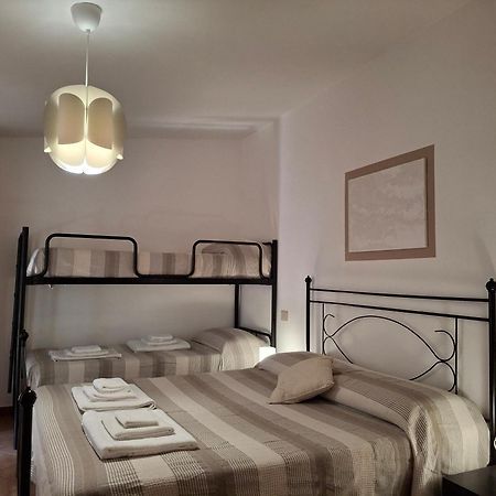 Agriturismo Palas De Serra Country Resort Onifai Kültér fotó