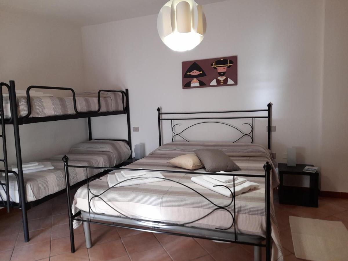 Agriturismo Palas De Serra Country Resort Onifai Kültér fotó