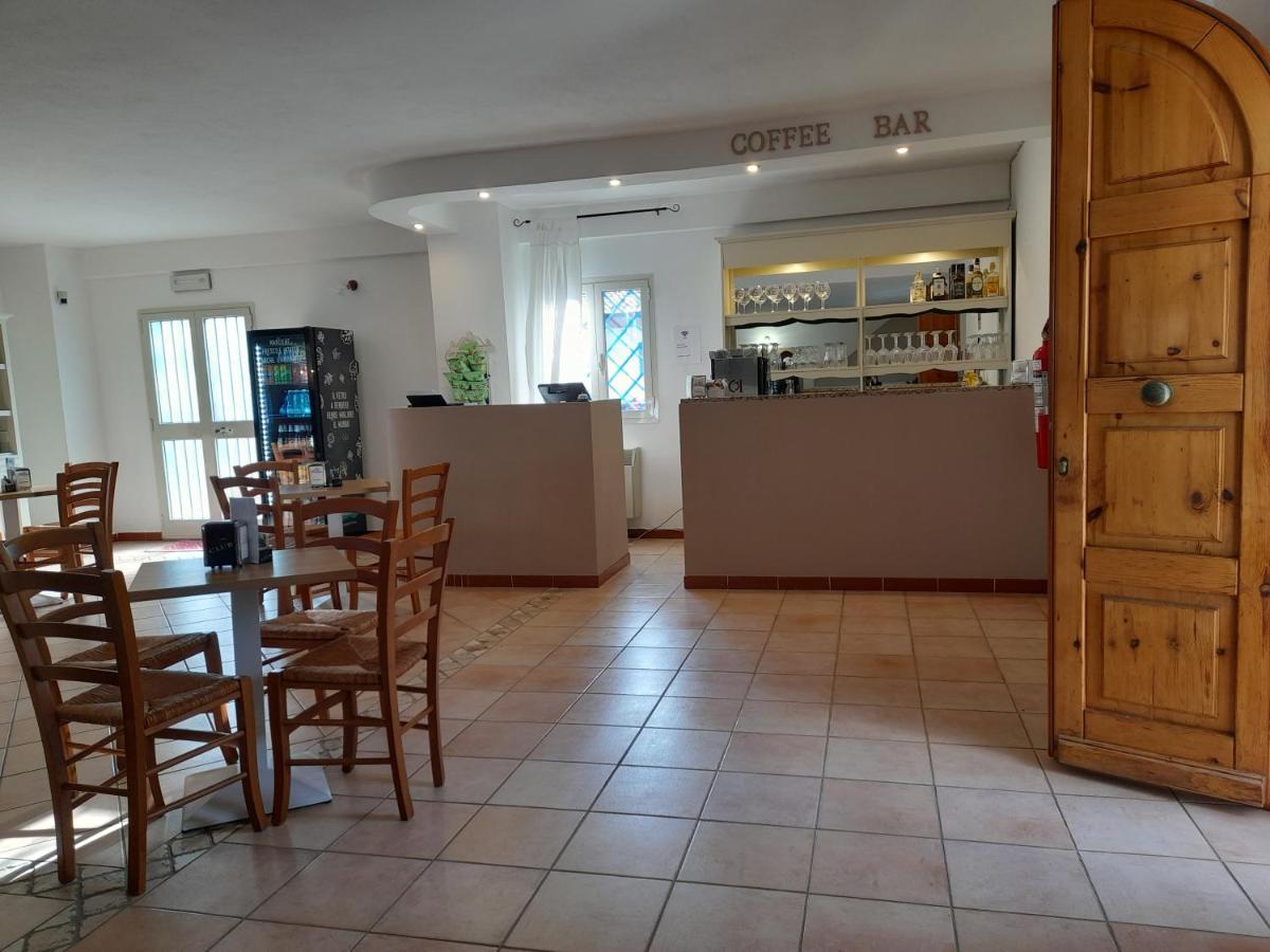 Agriturismo Palas De Serra Country Resort Onifai Kültér fotó