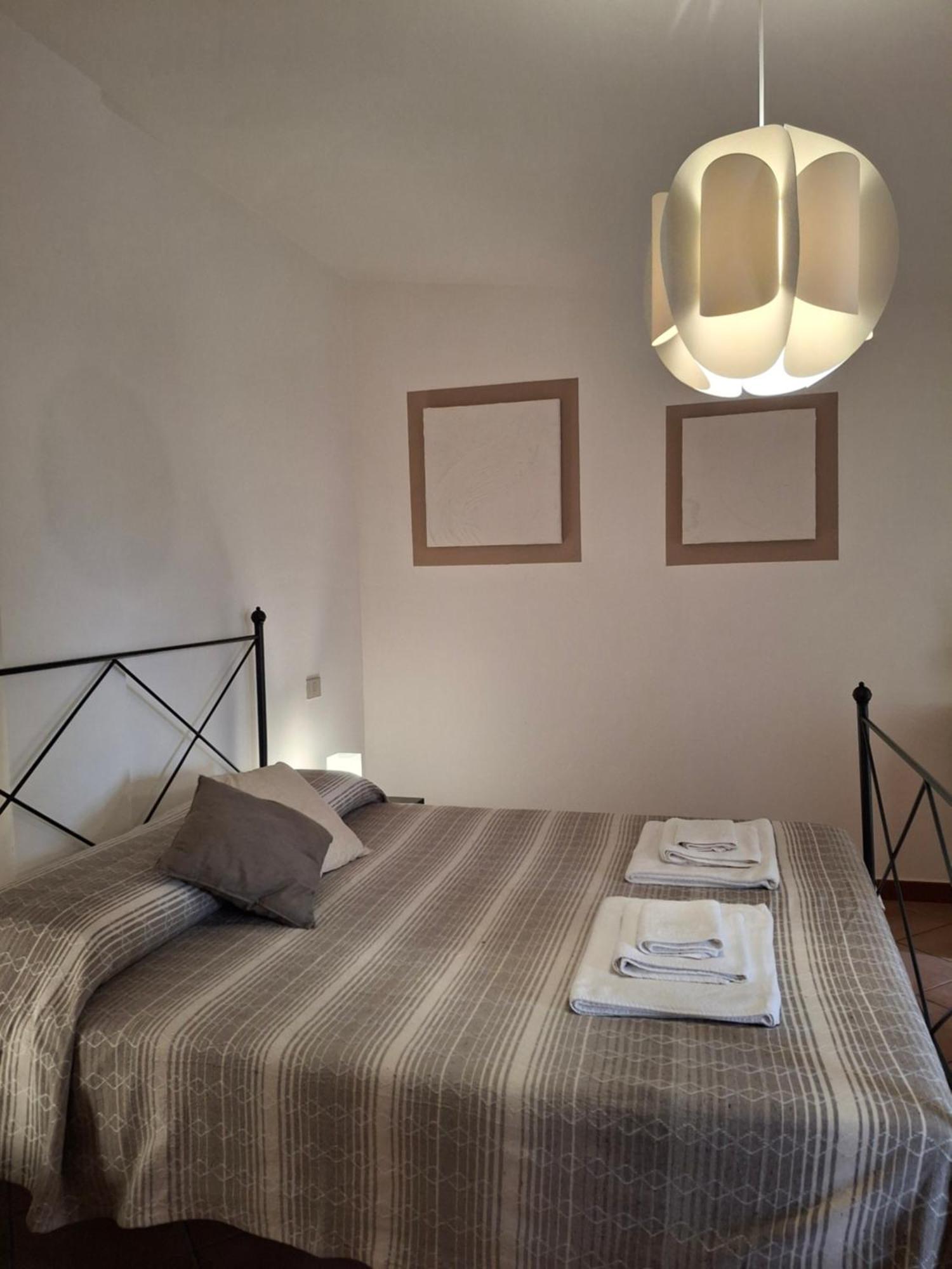 Agriturismo Palas De Serra Country Resort Onifai Kültér fotó