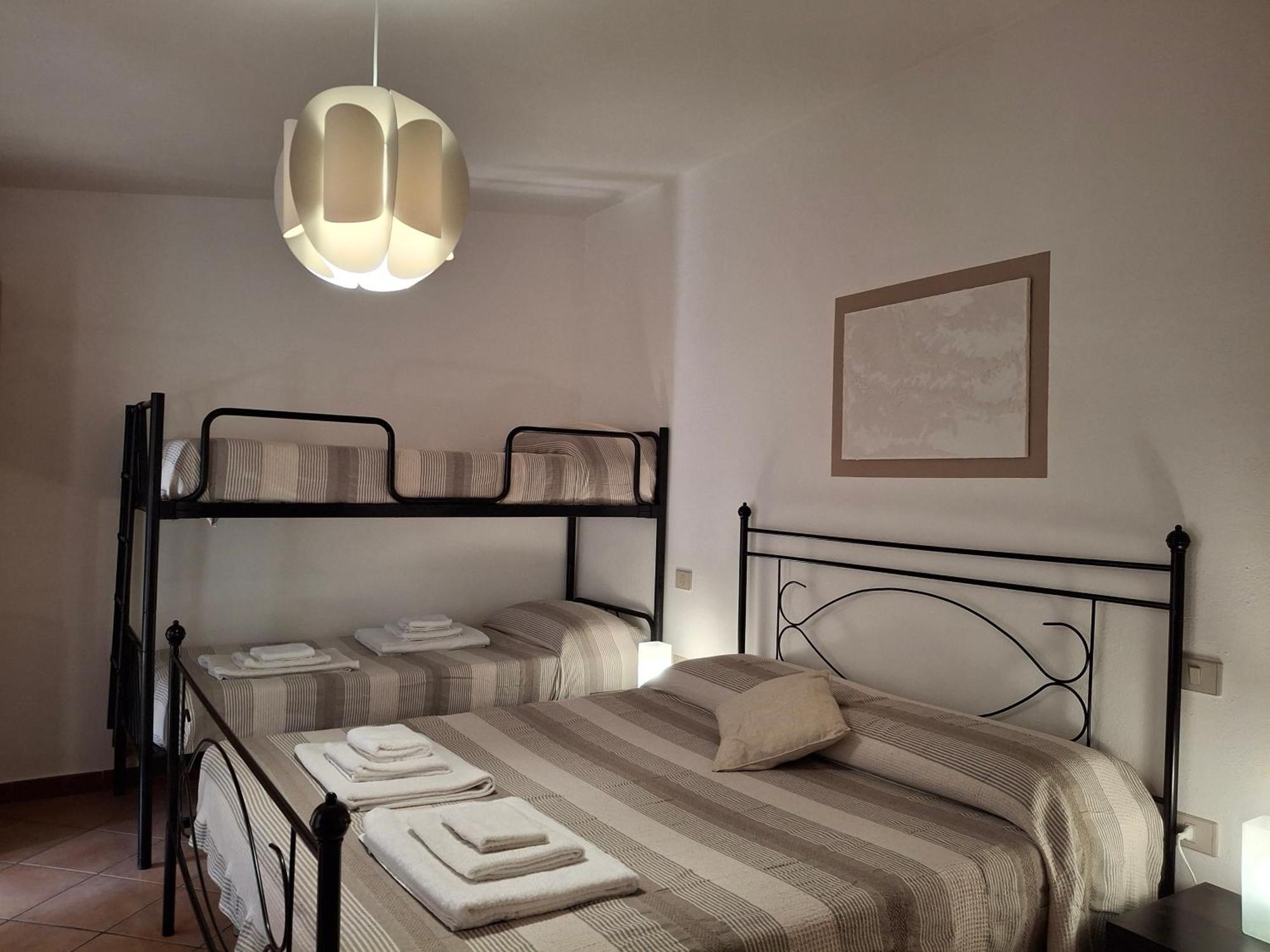 Agriturismo Palas De Serra Country Resort Onifai Kültér fotó