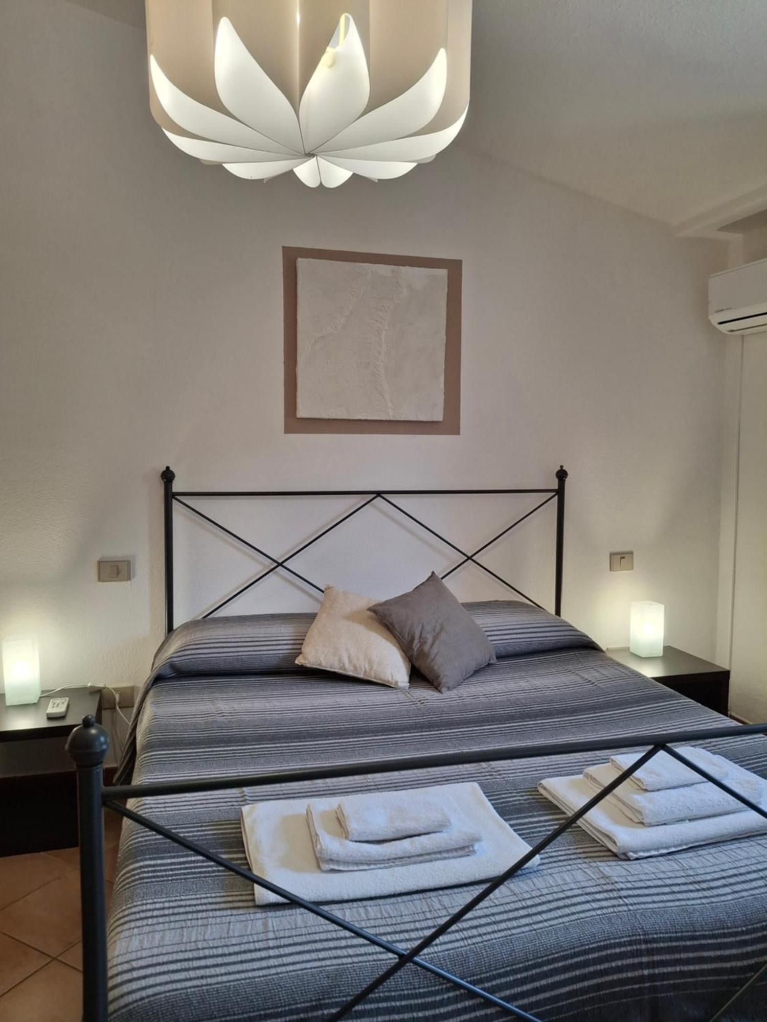 Agriturismo Palas De Serra Country Resort Onifai Kültér fotó